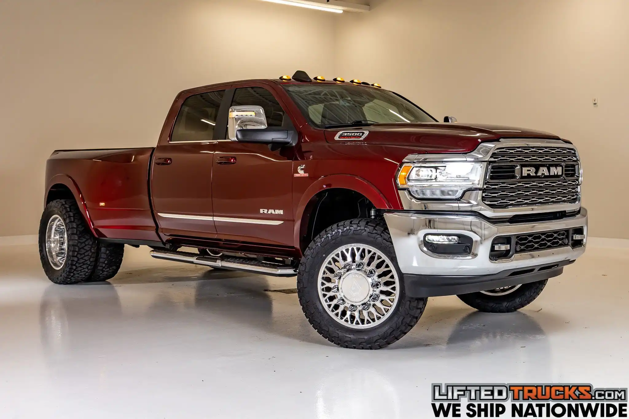 2024 RAM 3500 Limited 4X4 Crew Cab LWB's photo