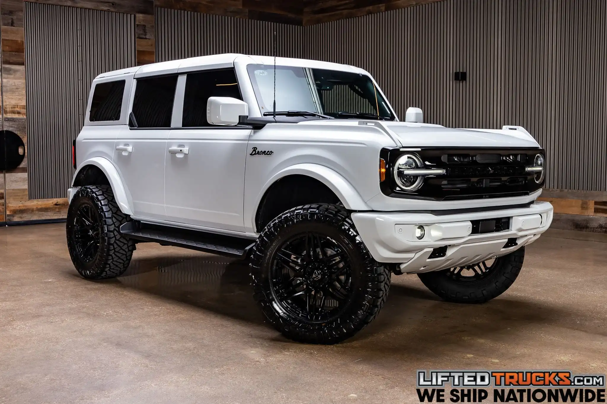 2026 Ford Bronco Outer Banks 4x4's photo