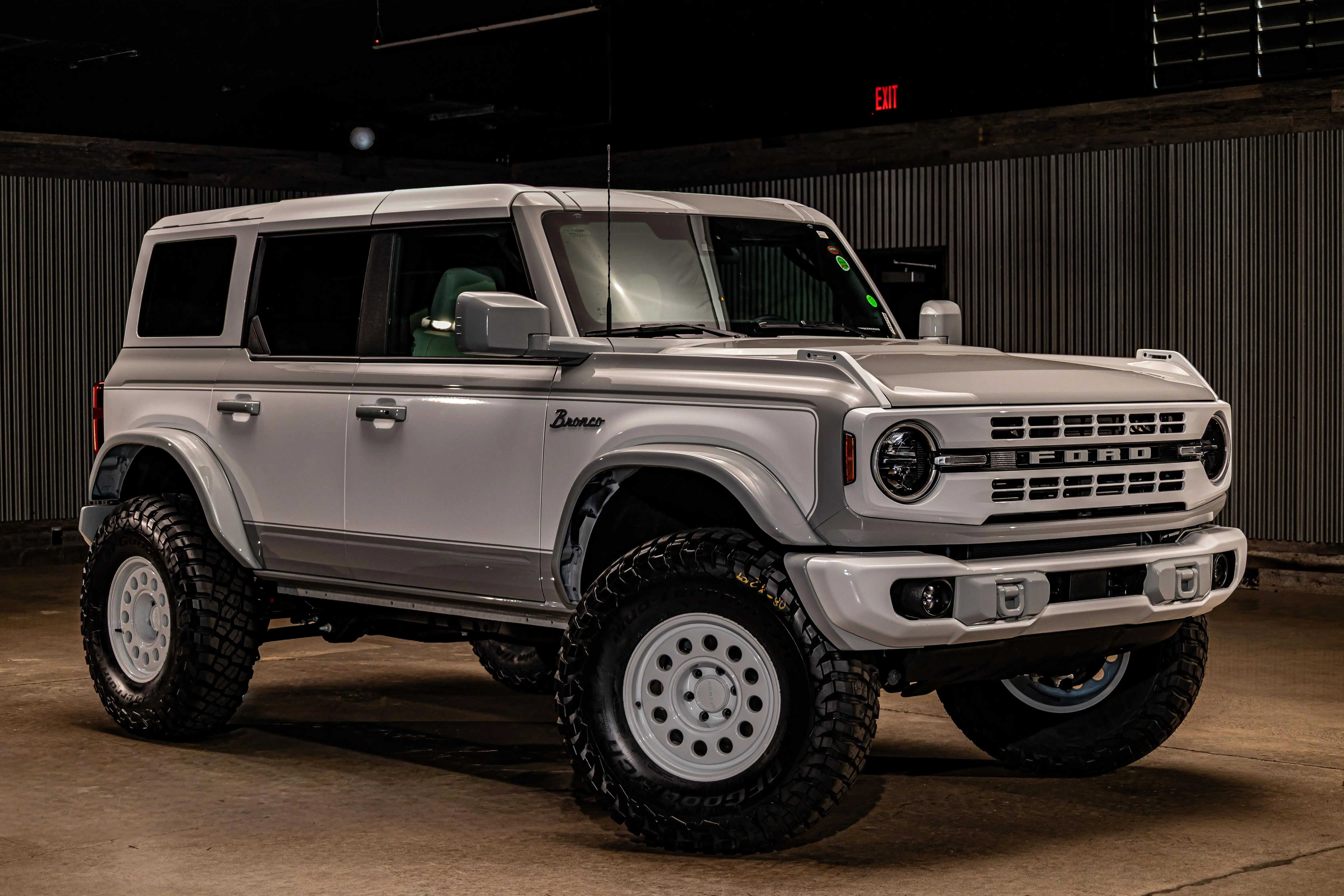 2026 Ford Bronco Heritage Edition 4x4's photo