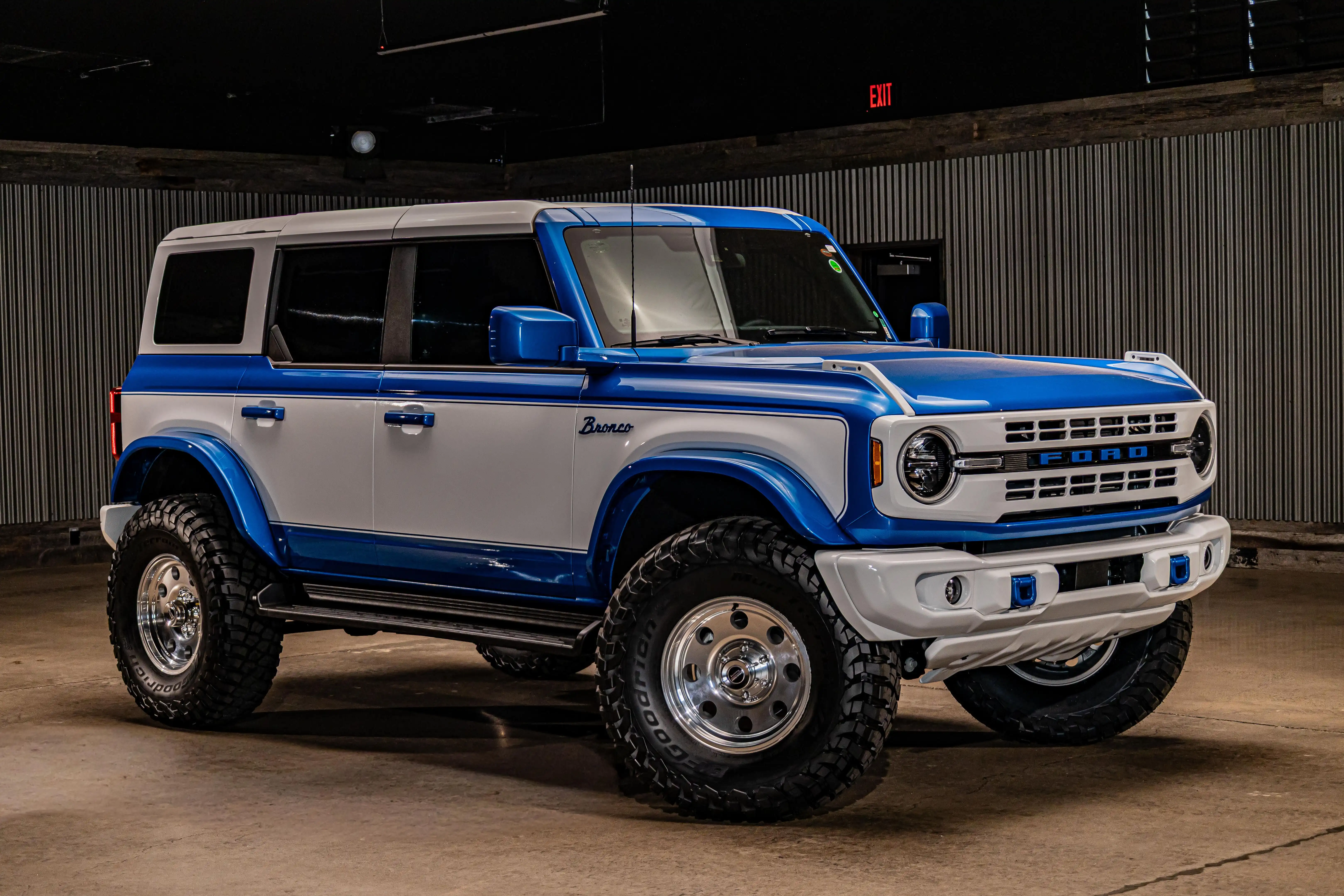 2026 Ford Bronco Heritage Edition 4x4's photo