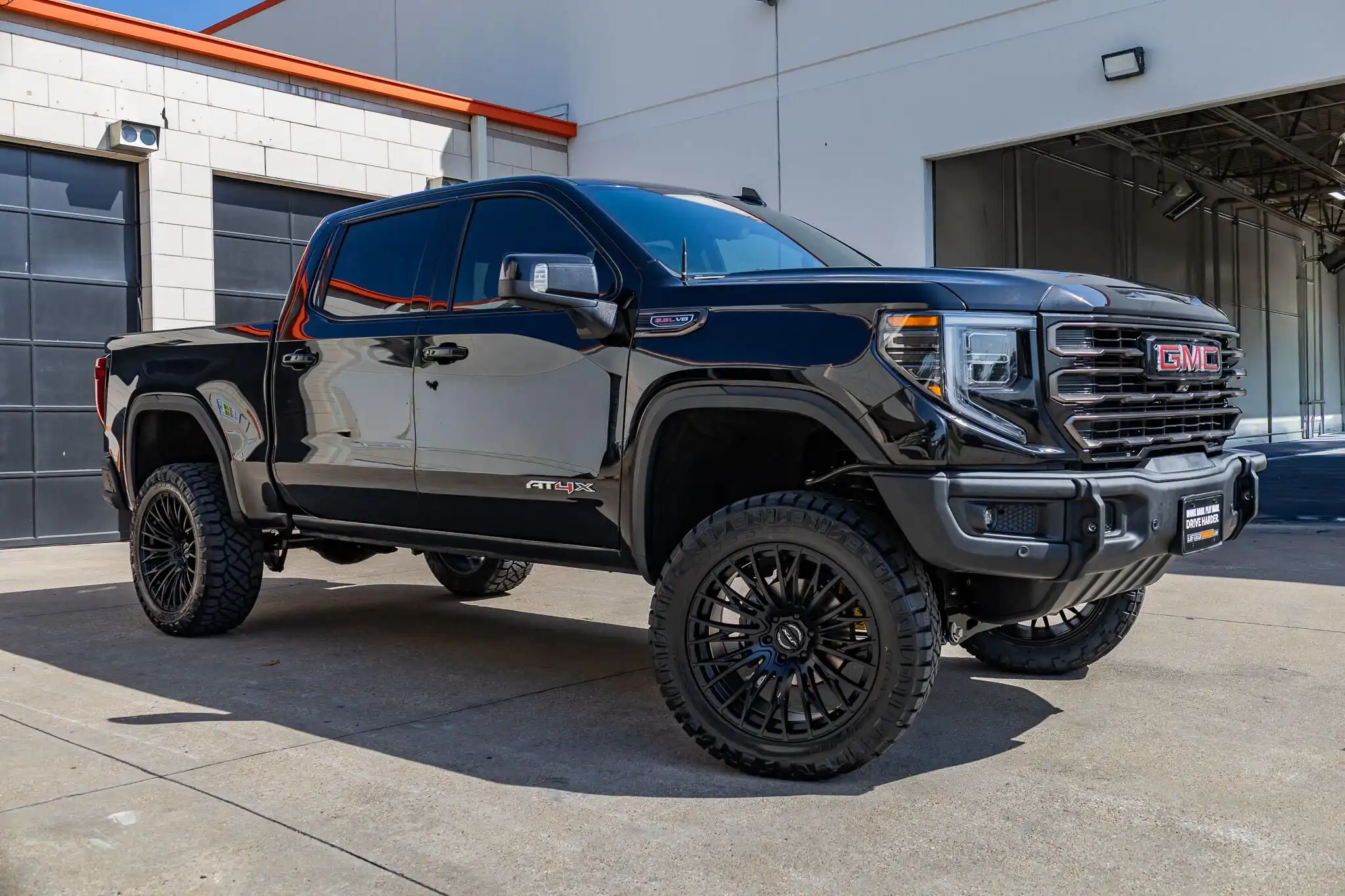 2023 GMC Sierra 4WD Crew Cab Short Box AT4X's photo