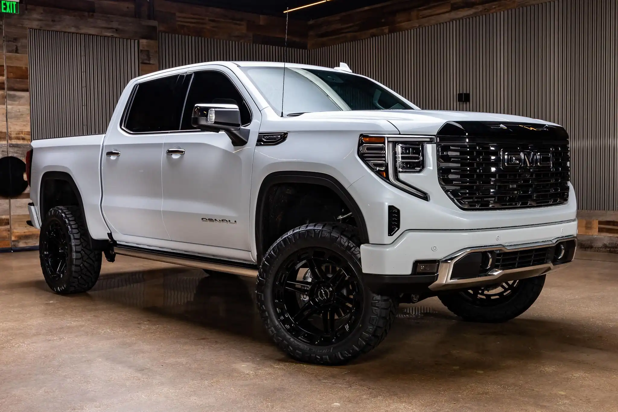 2026 GMC Sierra 4WD Crew Cab Short Box Denali Ultimate's photo