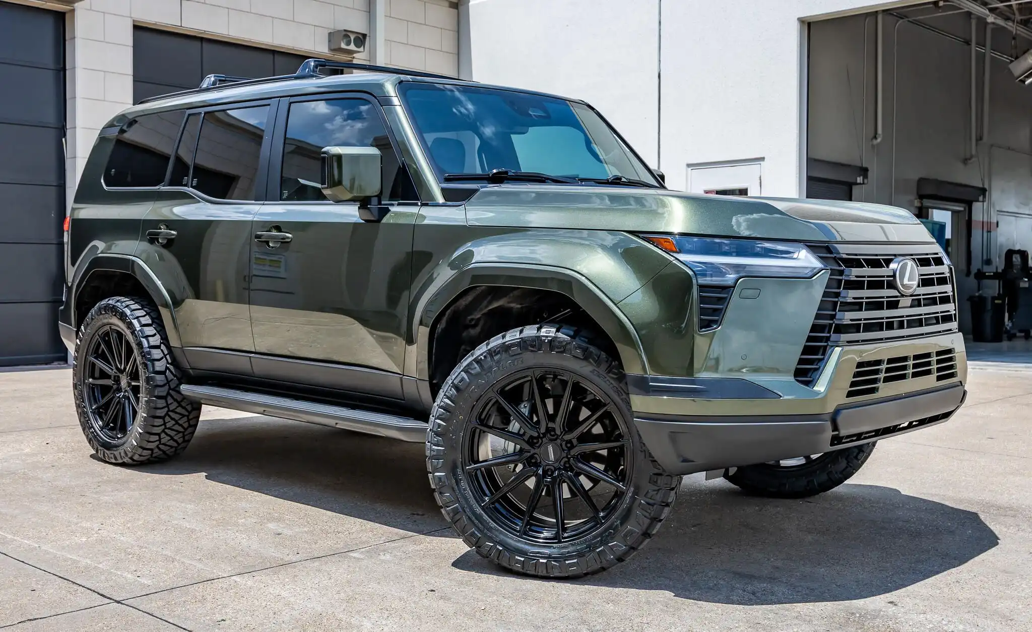 2025 Lexus GX 460 550 Premium's photo