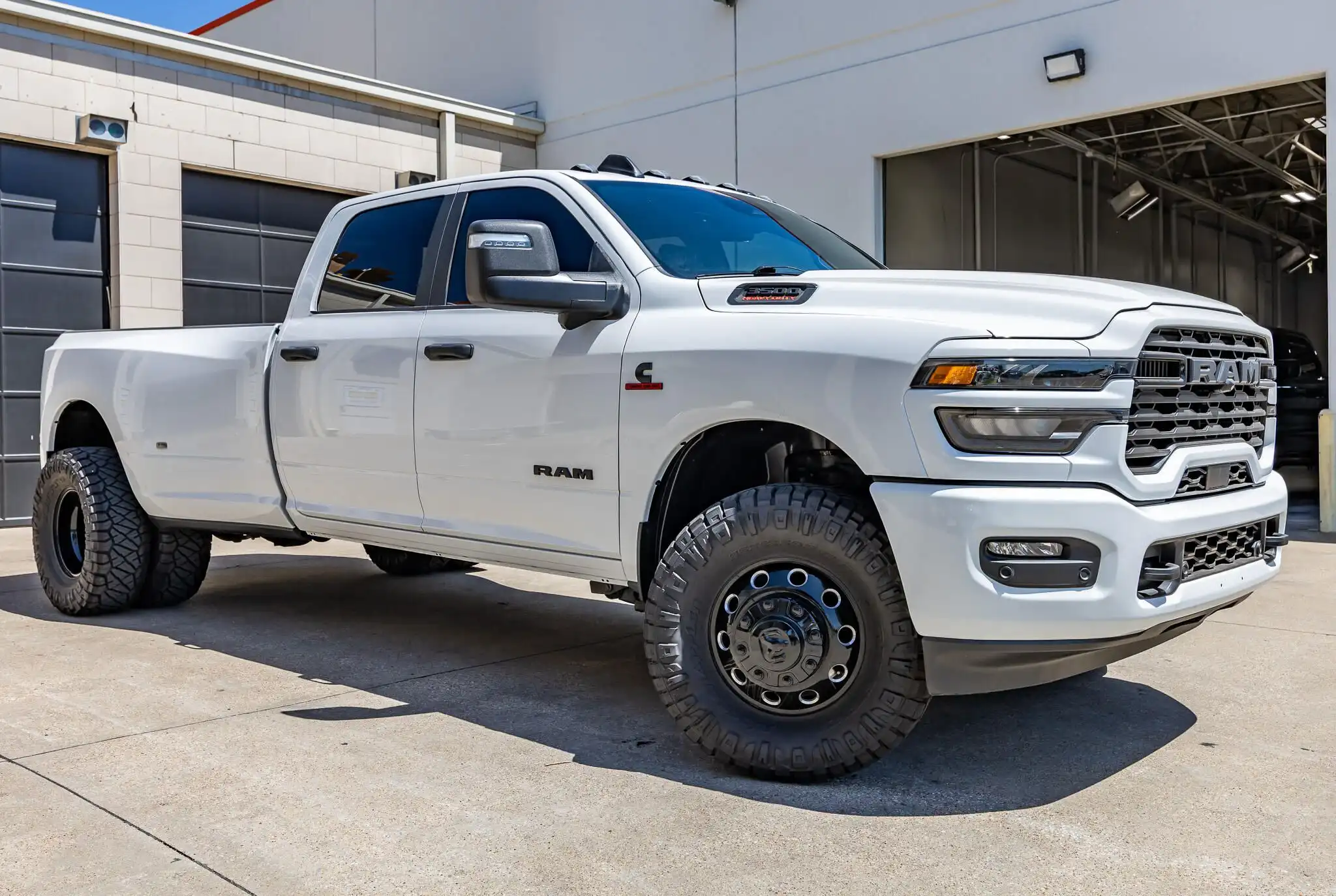 2025 RAM 3500 Big Horn 4X4 Crew Cab LWB's photo
