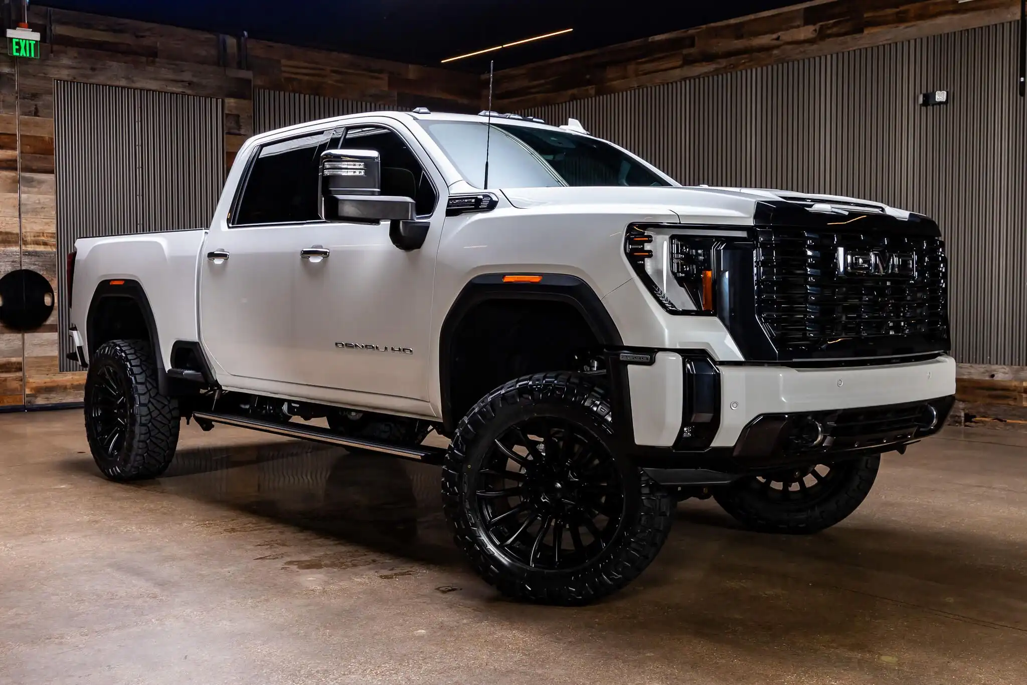 2024 GMC Sierra 4WD Crew Cab Long Box Denali Ultimate's photo