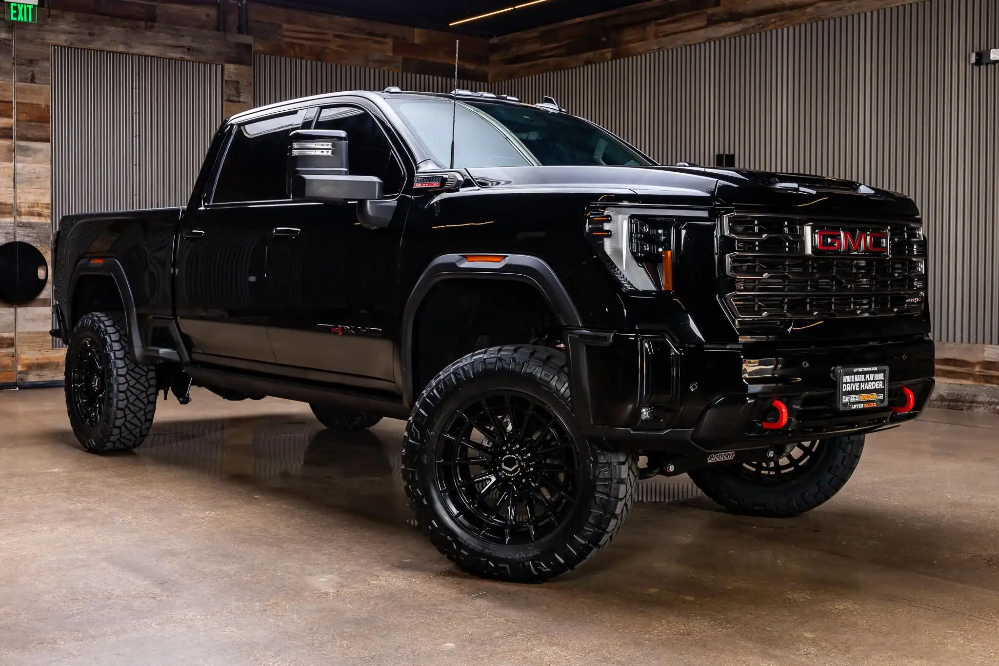 2025 GMC Sierra 4WD Crew Cab Standard Box AT4X's photo