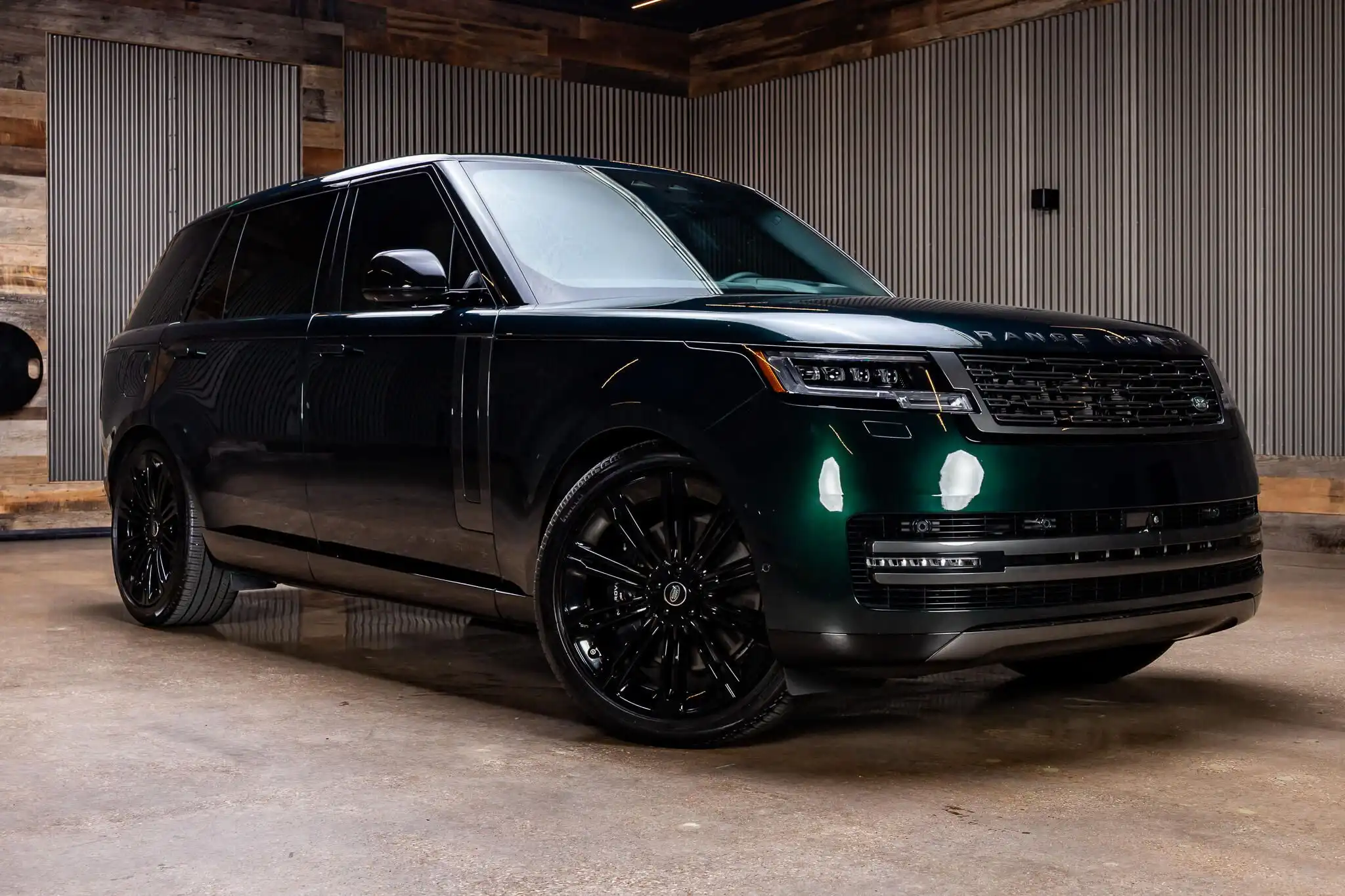 2025 Land Rover Range Rover 4.4 SE LWB 7's photo