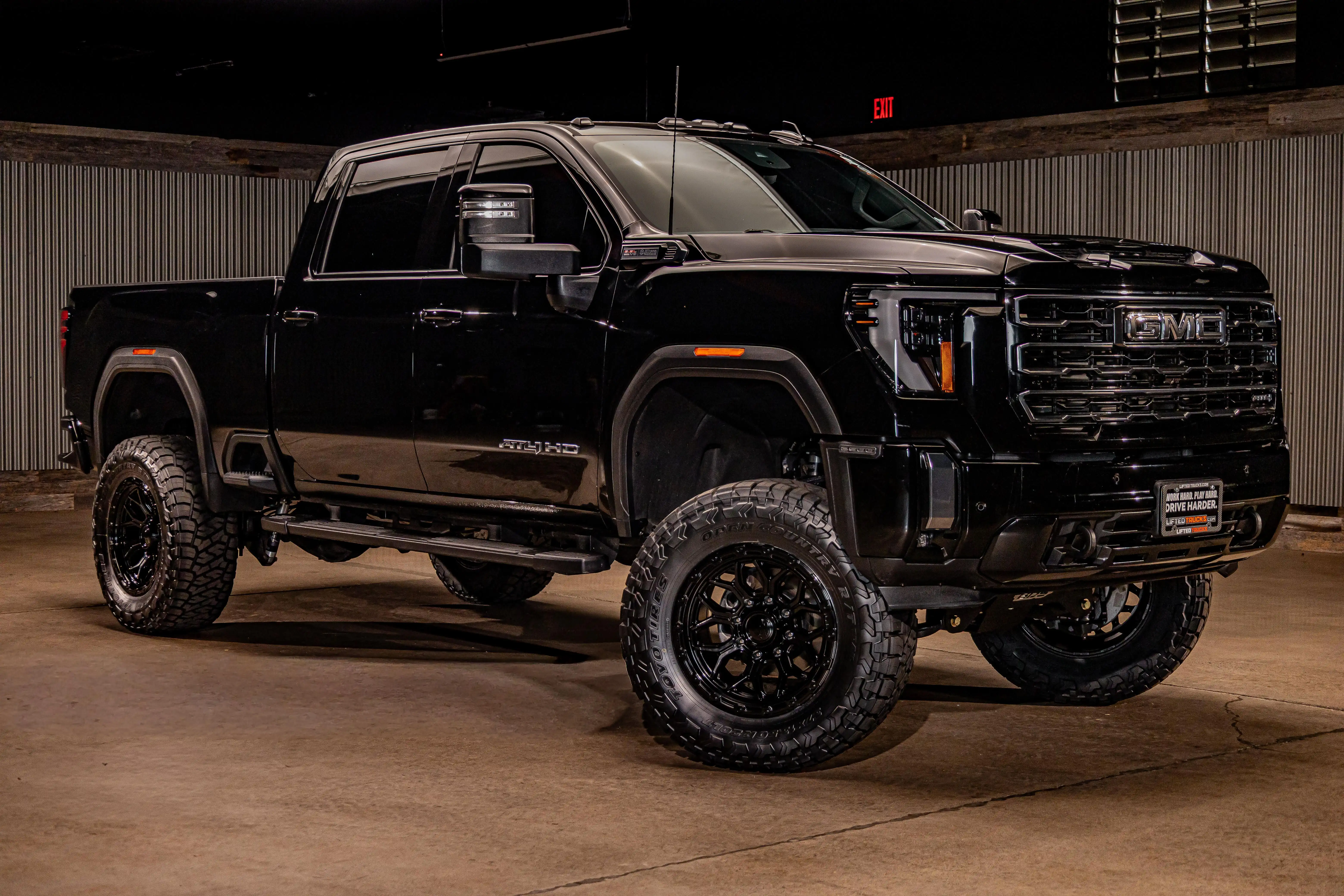2024 GMC Sierra 4WD Crew Cab Standard Box AT4's photo