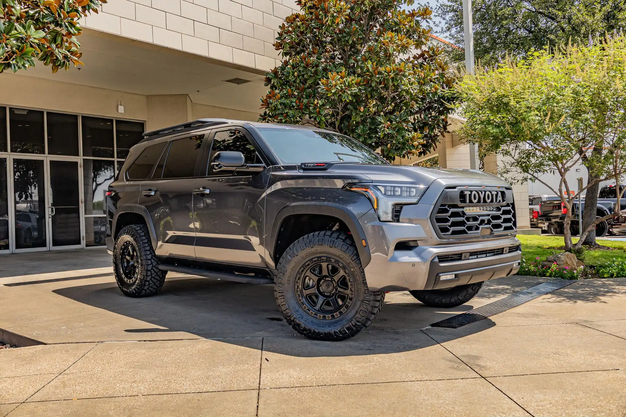 2025 Toyota Sequoia TRD Pro 4WD i-FORCE MAX Hybrid's photo