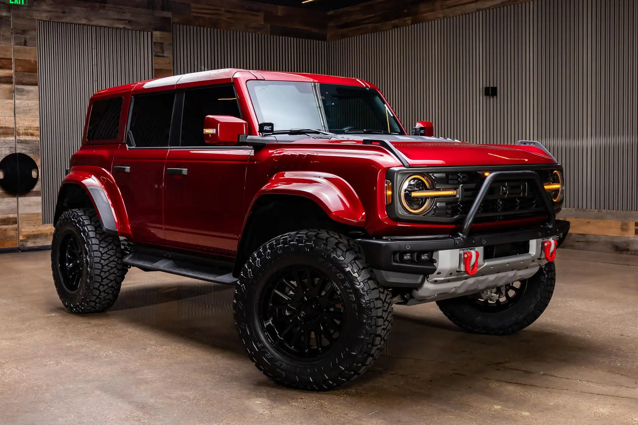 2025 Ford Bronco Raptor 4WD's photo