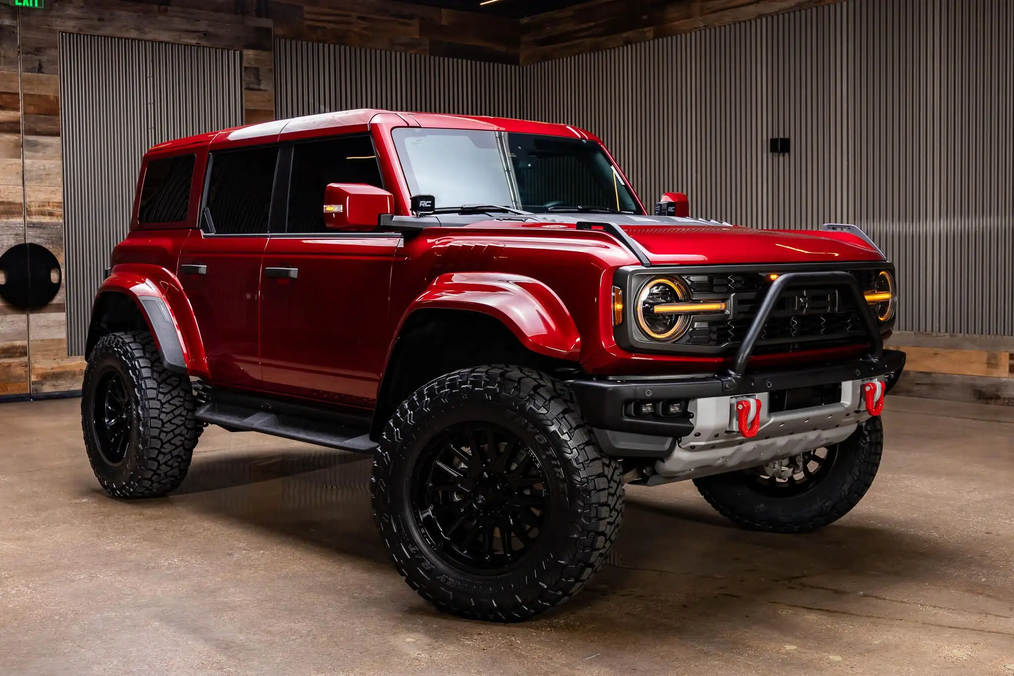 2025 Ford Bronco Raptor 4WD's photo