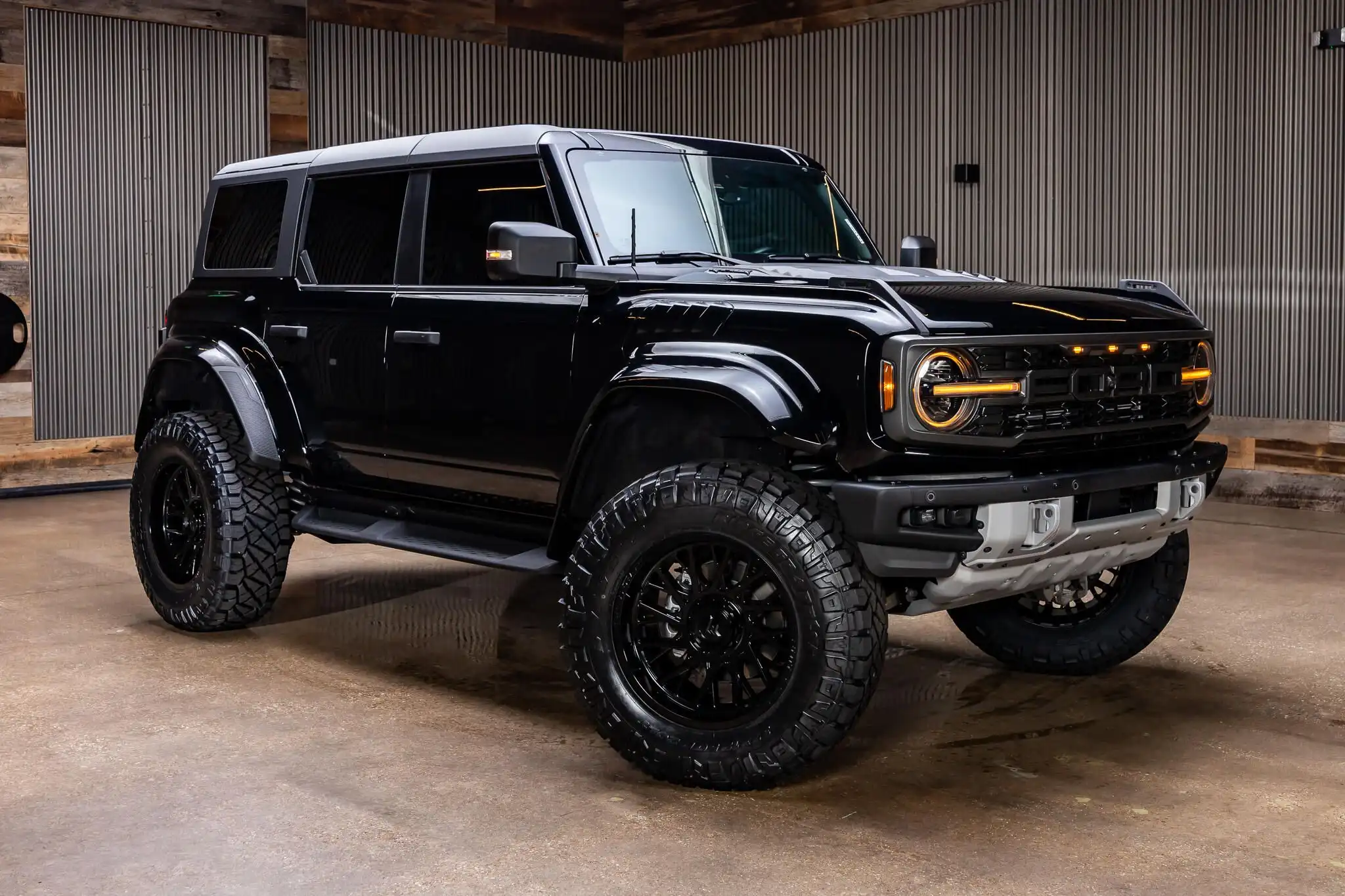 2024 Ford Bronco Raptor 4WD's photo
