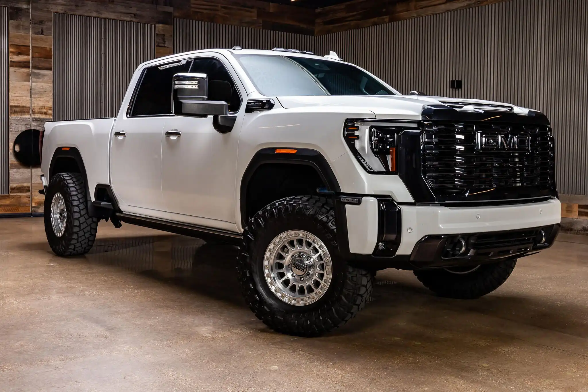 2024 GMC Sierra 4WD Crew Cab Long Box Denali Ultimate's photo