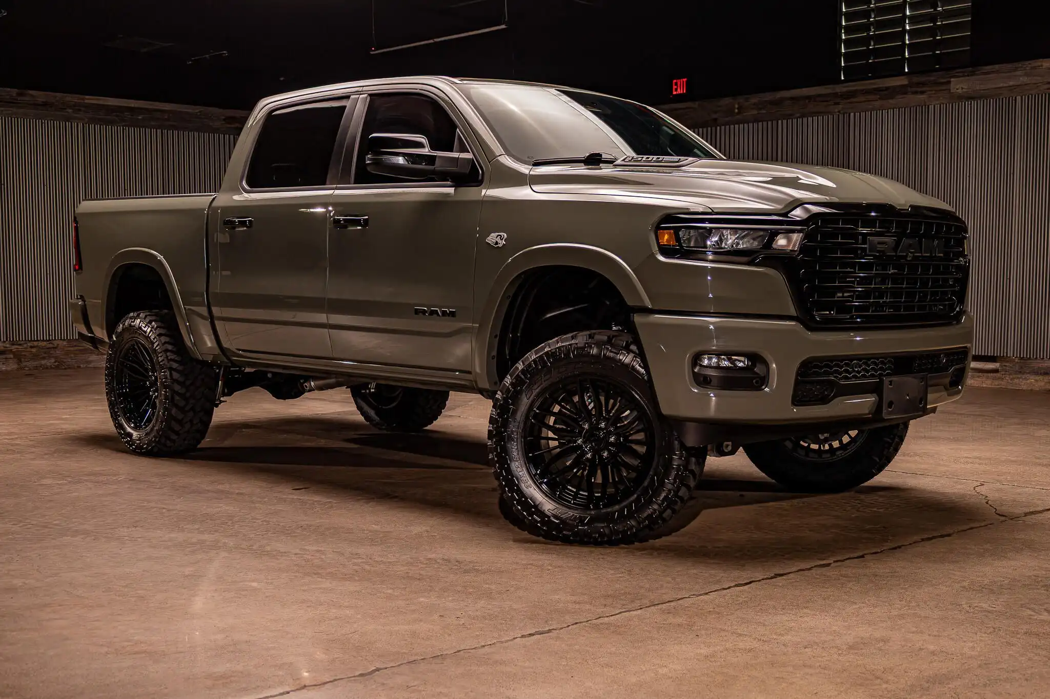 2026 RAM 1500 Laramie 4WD Crew Cab 5'7's photo