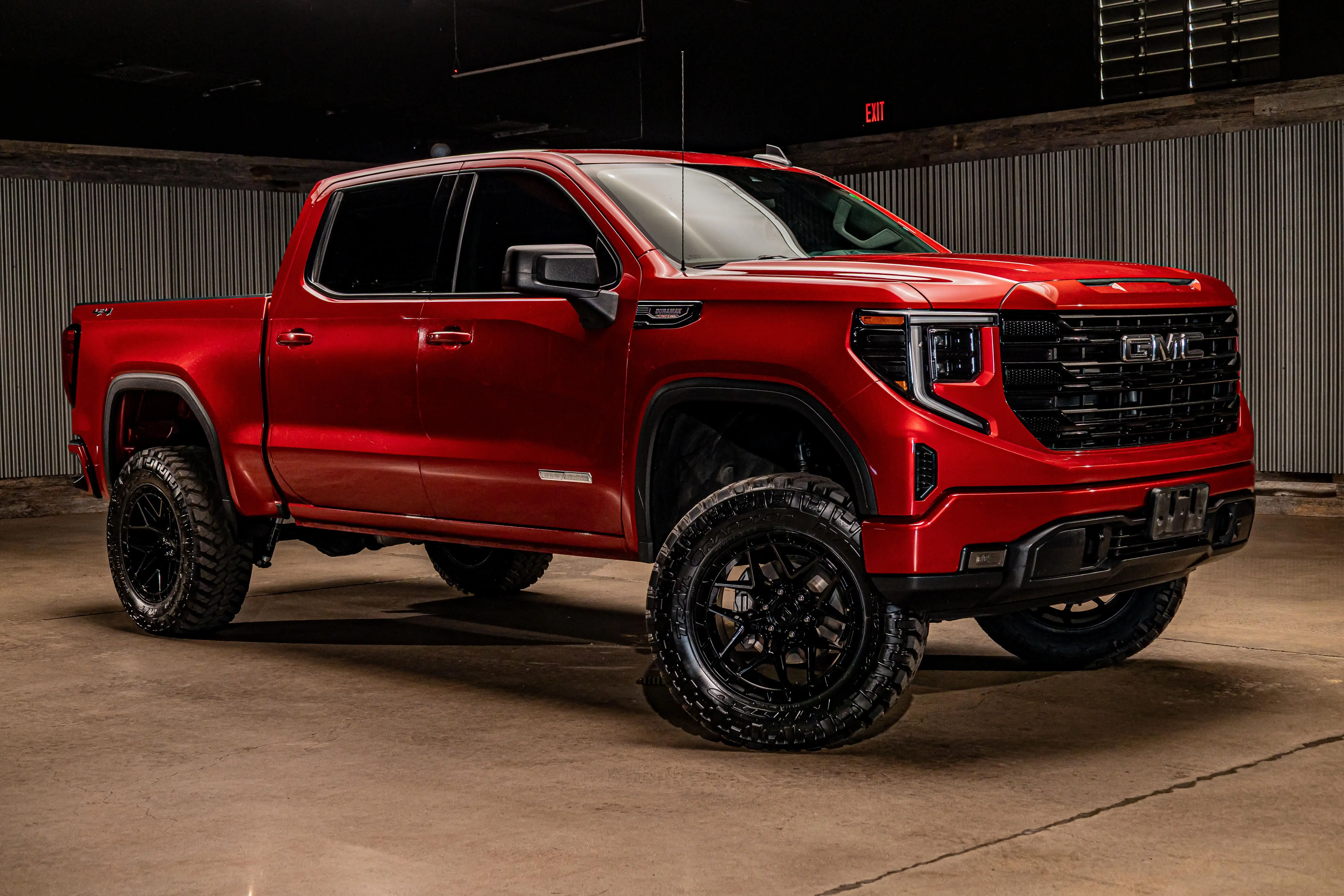 2023 GMC Sierra 4WD Crew Cab Standard Box Elevation's photo