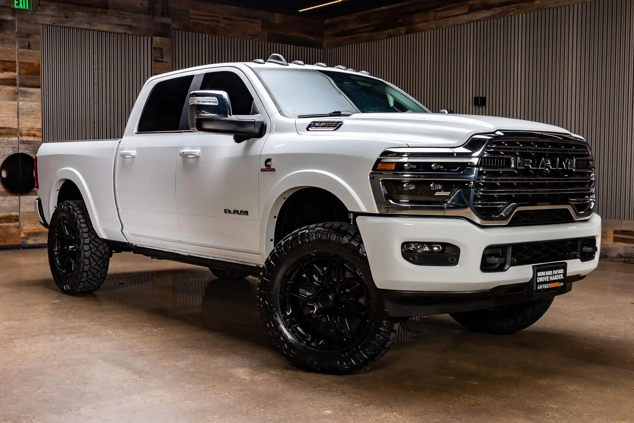 2026 RAM 2500 Limited/Longhorn 4X4 Crew Cab SWB's photo