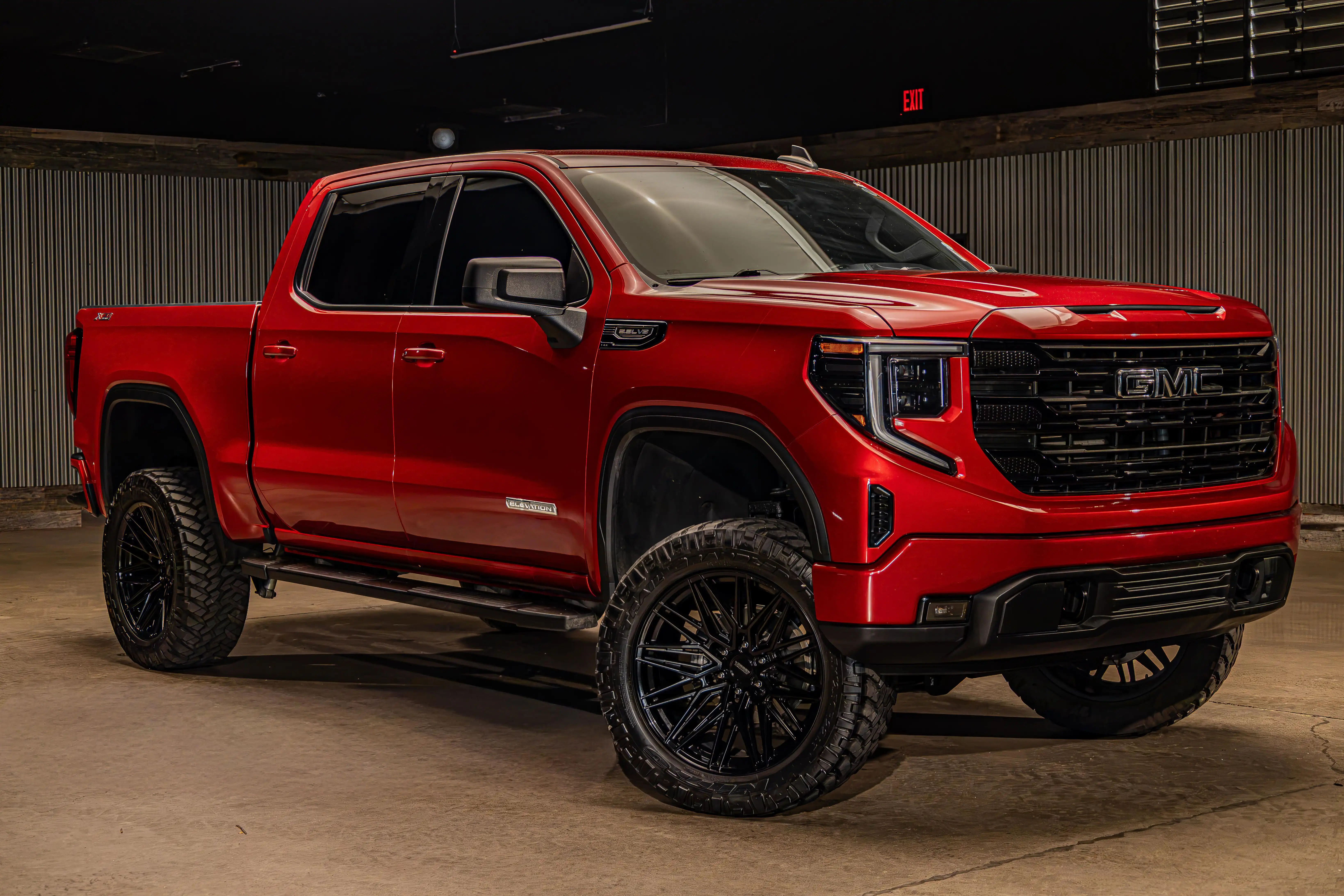 2023 GMC Sierra Elevation 4WD Crew Cab Short Box's photo