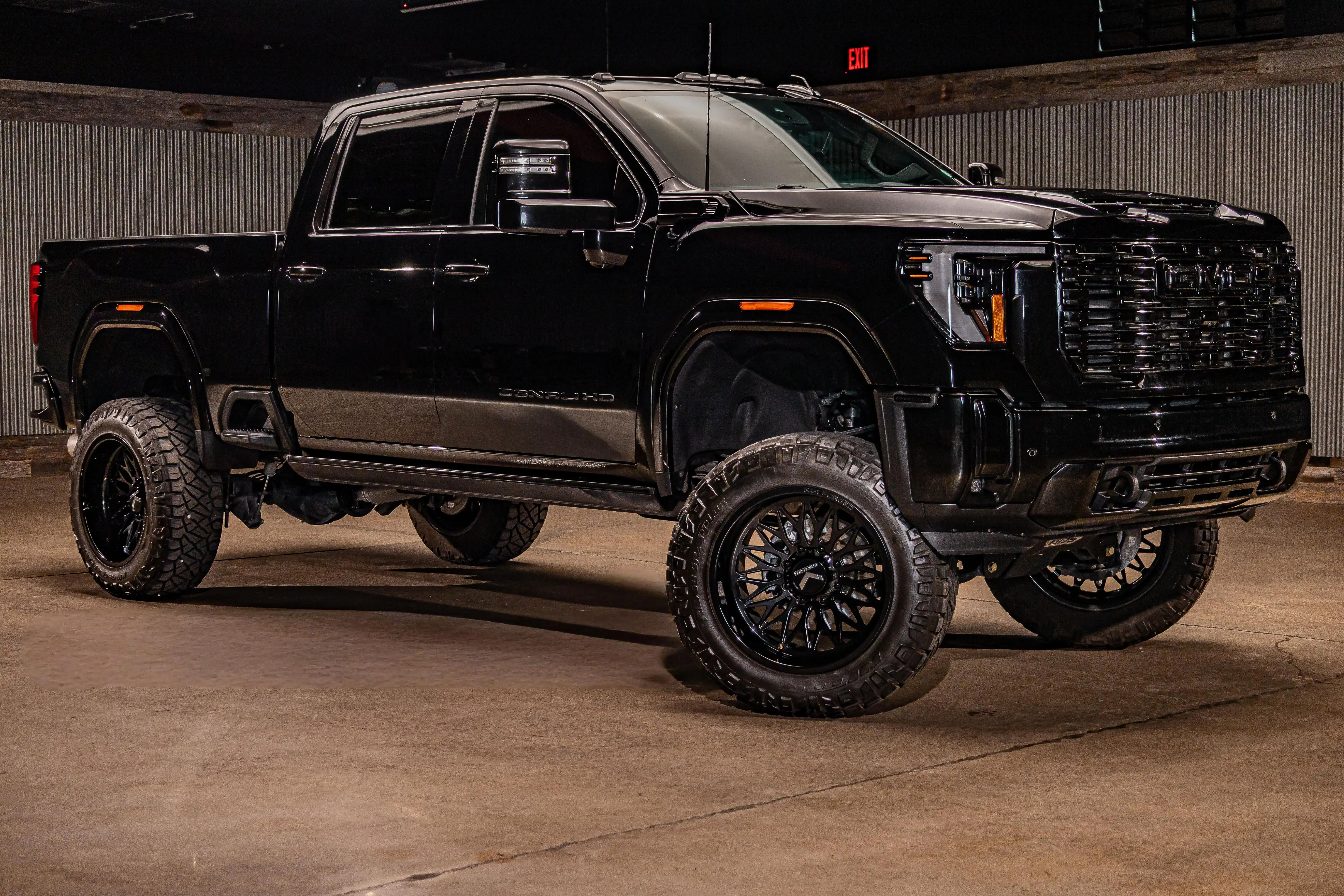 2025 GMC Sierra 4WD Crew Cab Standard Bx Denali Ultimate's photo