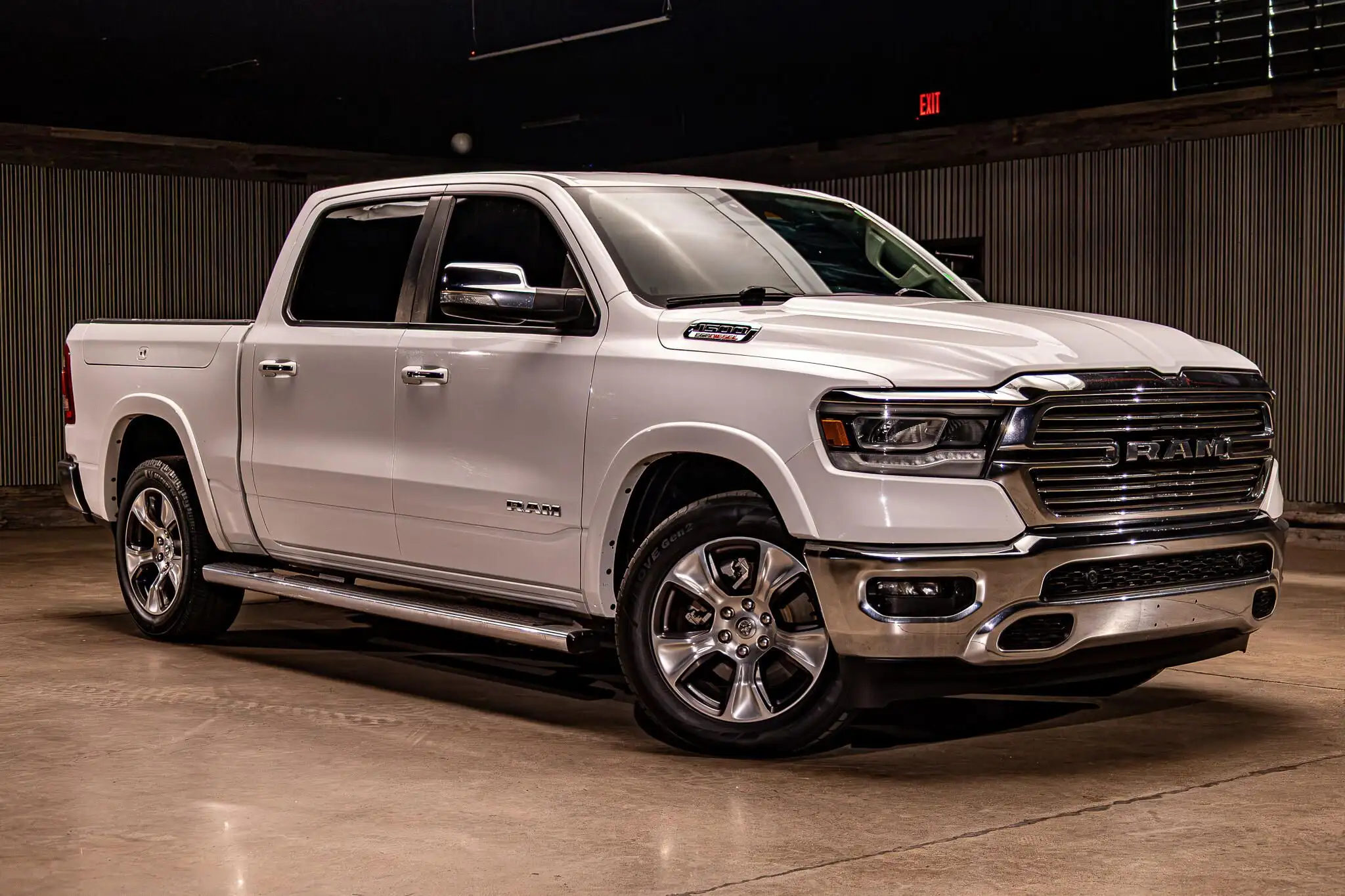 2022 RAM 1500 Laramie Crew Cab 5'7's photo