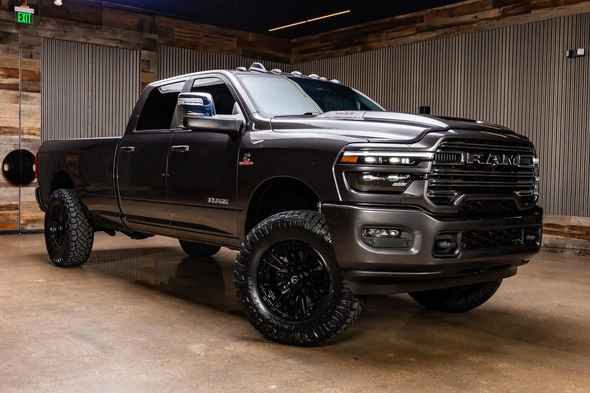 2025 RAM 3500 Laramie 4X4 Crew Cab LWB's photo