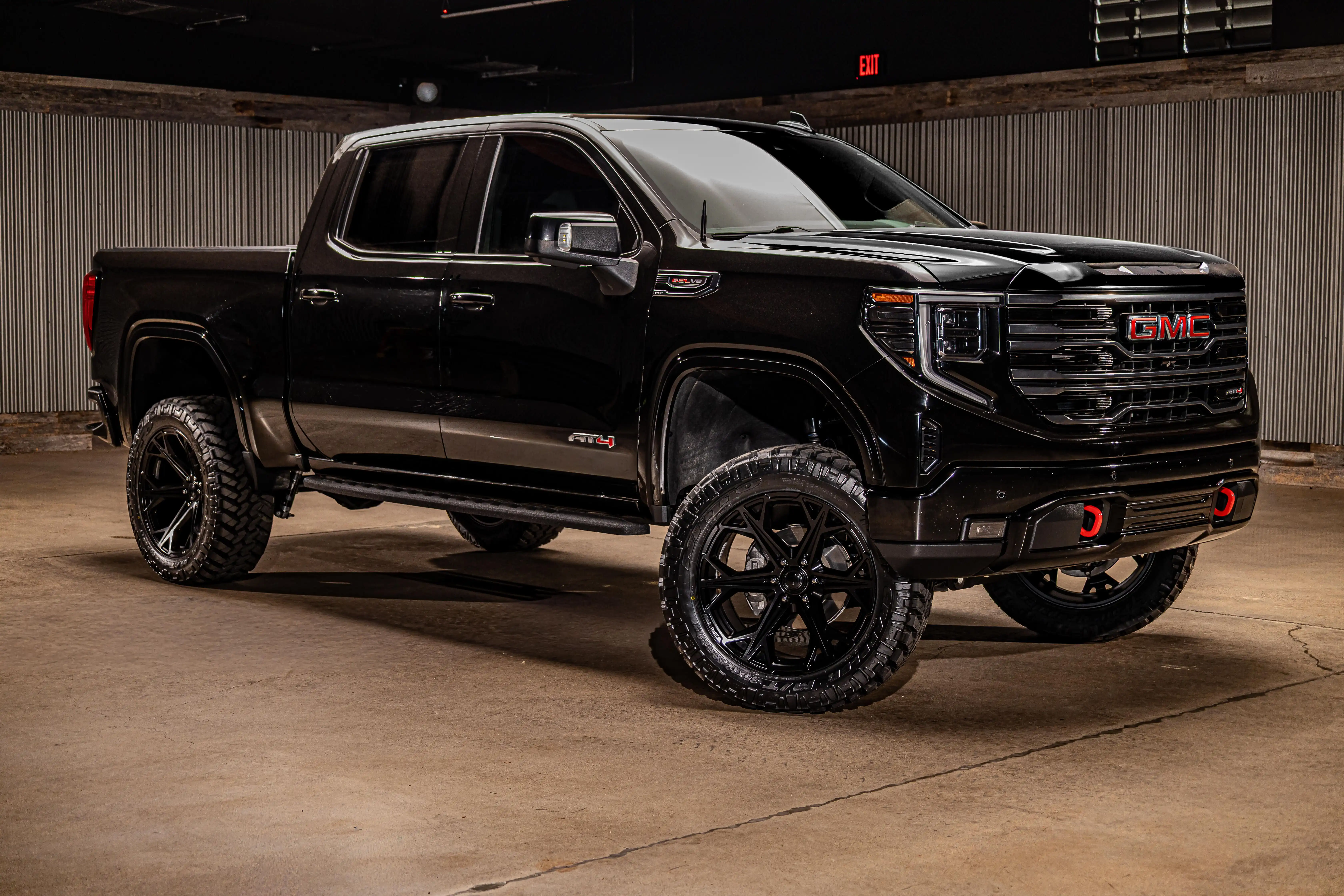 2023 GMC Sierra 4WD Crew Cab Short Box AT4's photo