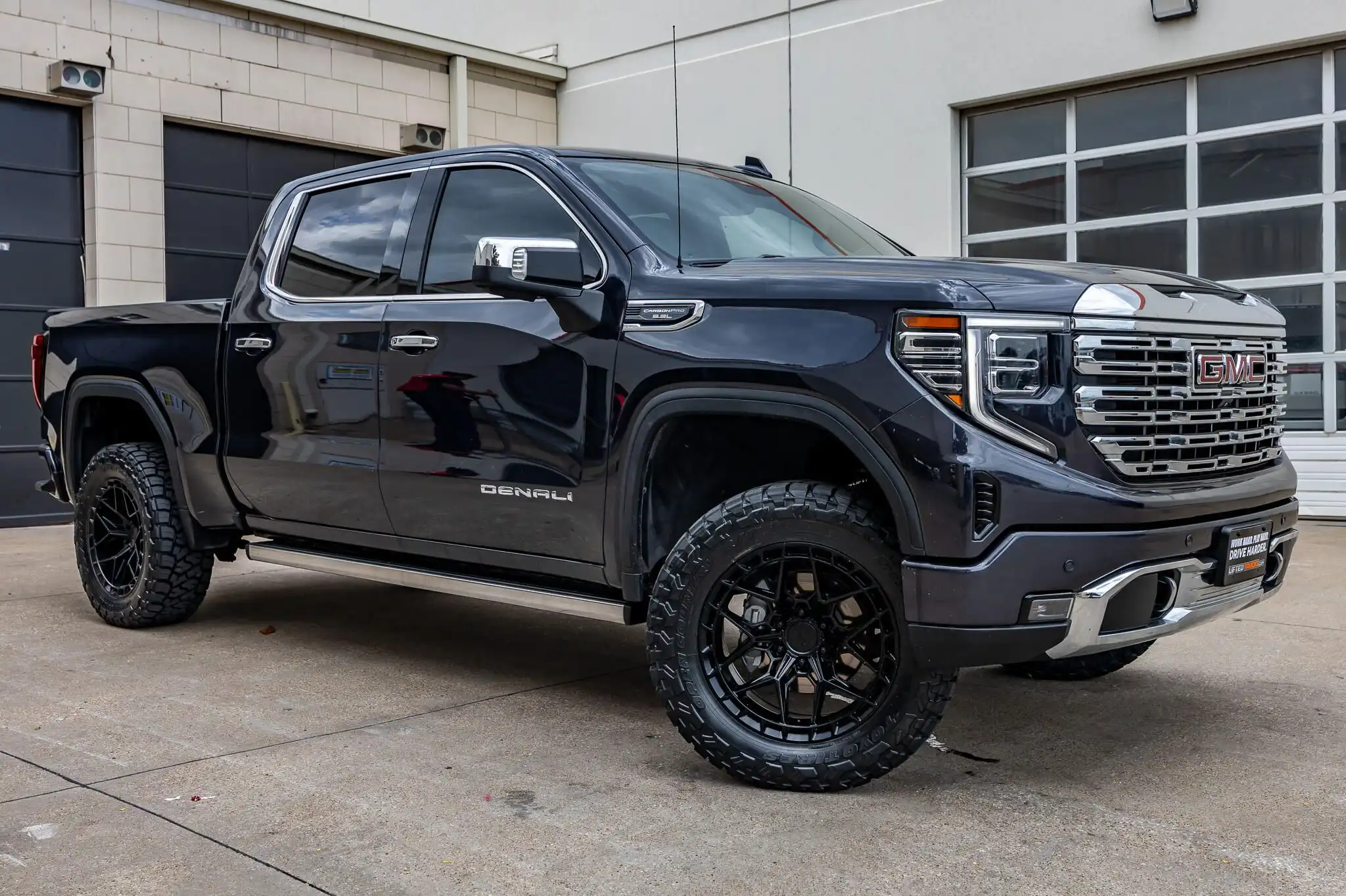 2024 GMC Sierra 4WD Crew Cab Short Box Denali's photo