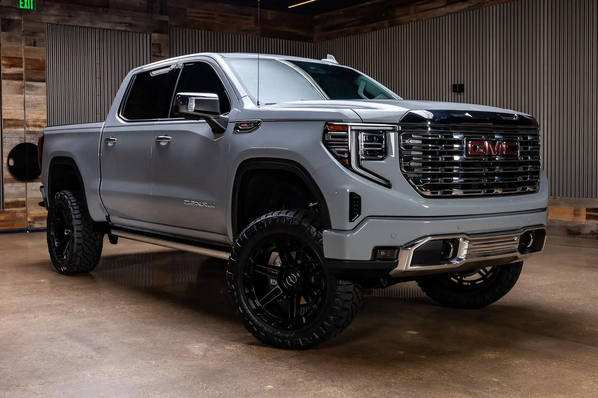 2025 GMC Sierra 4WD Crew Cab Short Box Denali's photo
