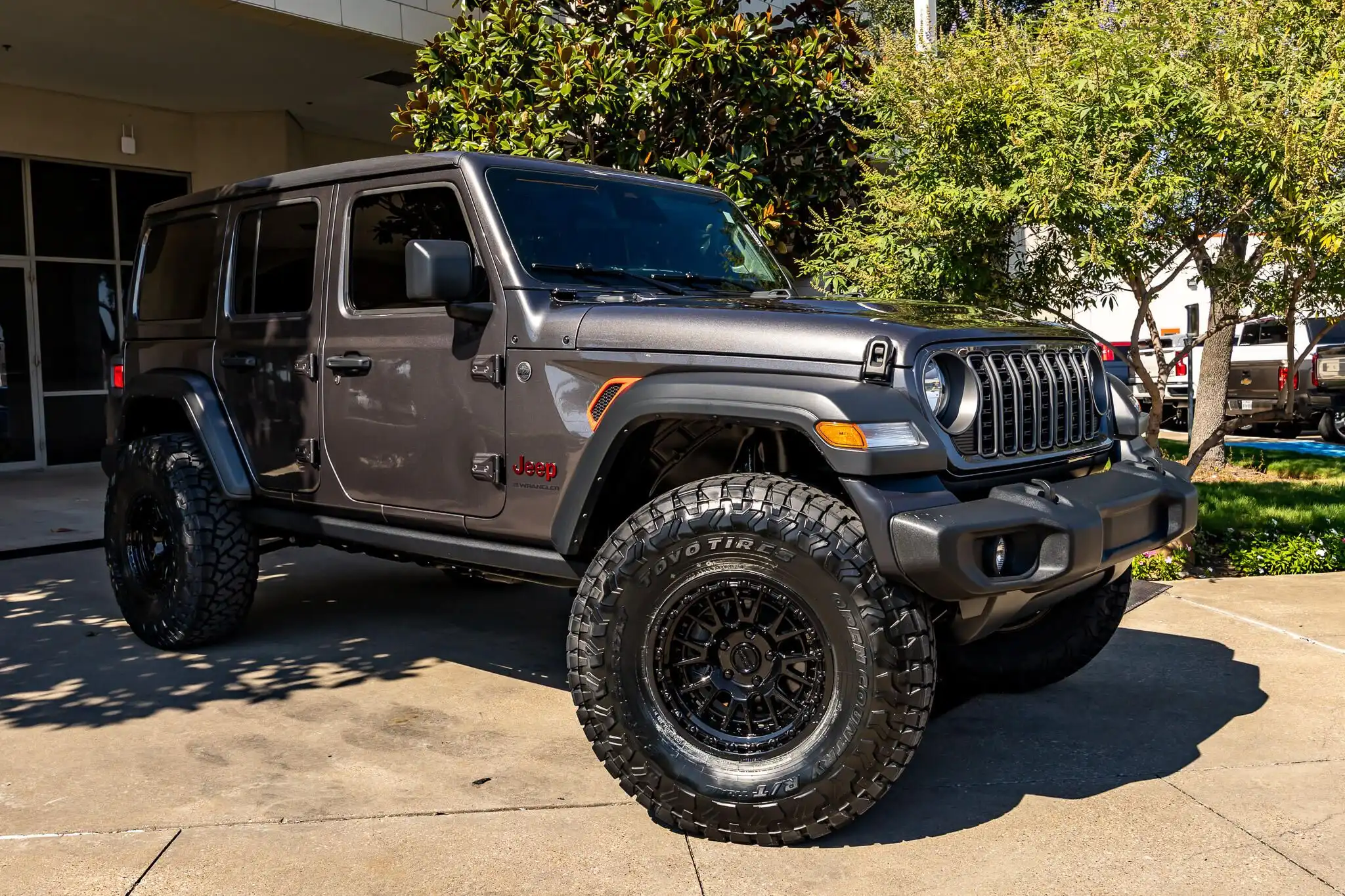 2026 Jeep Wrangler Sport S's photo
