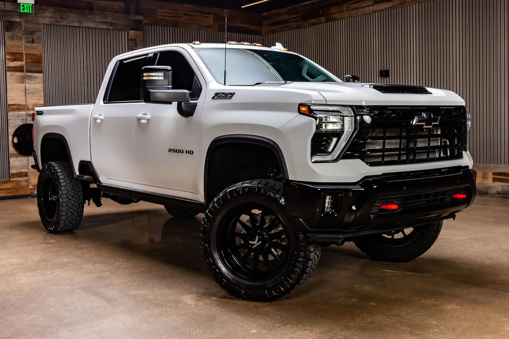 2025 Chevrolet Silverado HD LTZ 4WD Crew Cab Standard Box's photo