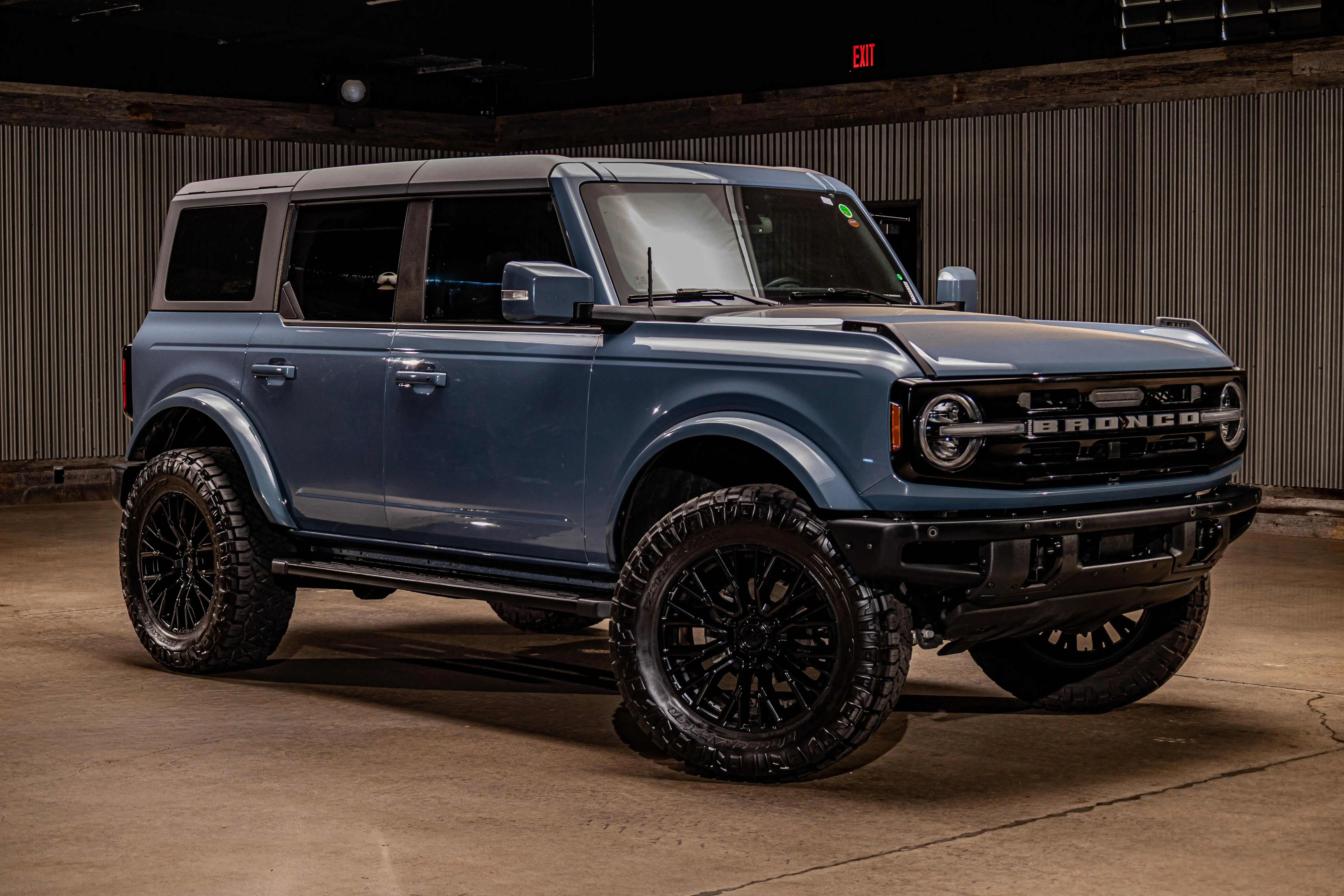 2024 Ford Bronco Outer Banks 4x4's photo