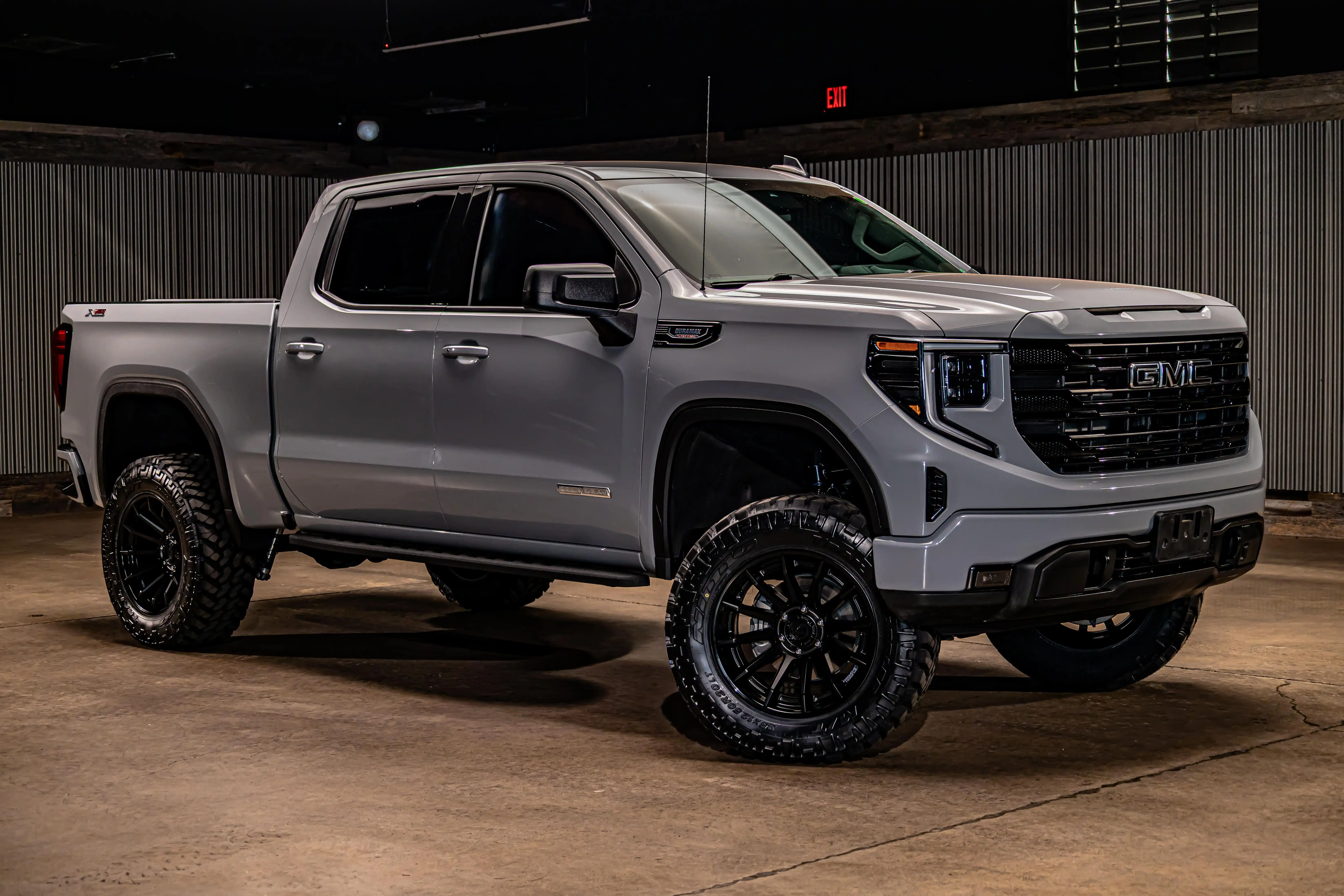 2024 GMC Sierra 4WD Crew Cab Standard Box Elevation's photo
