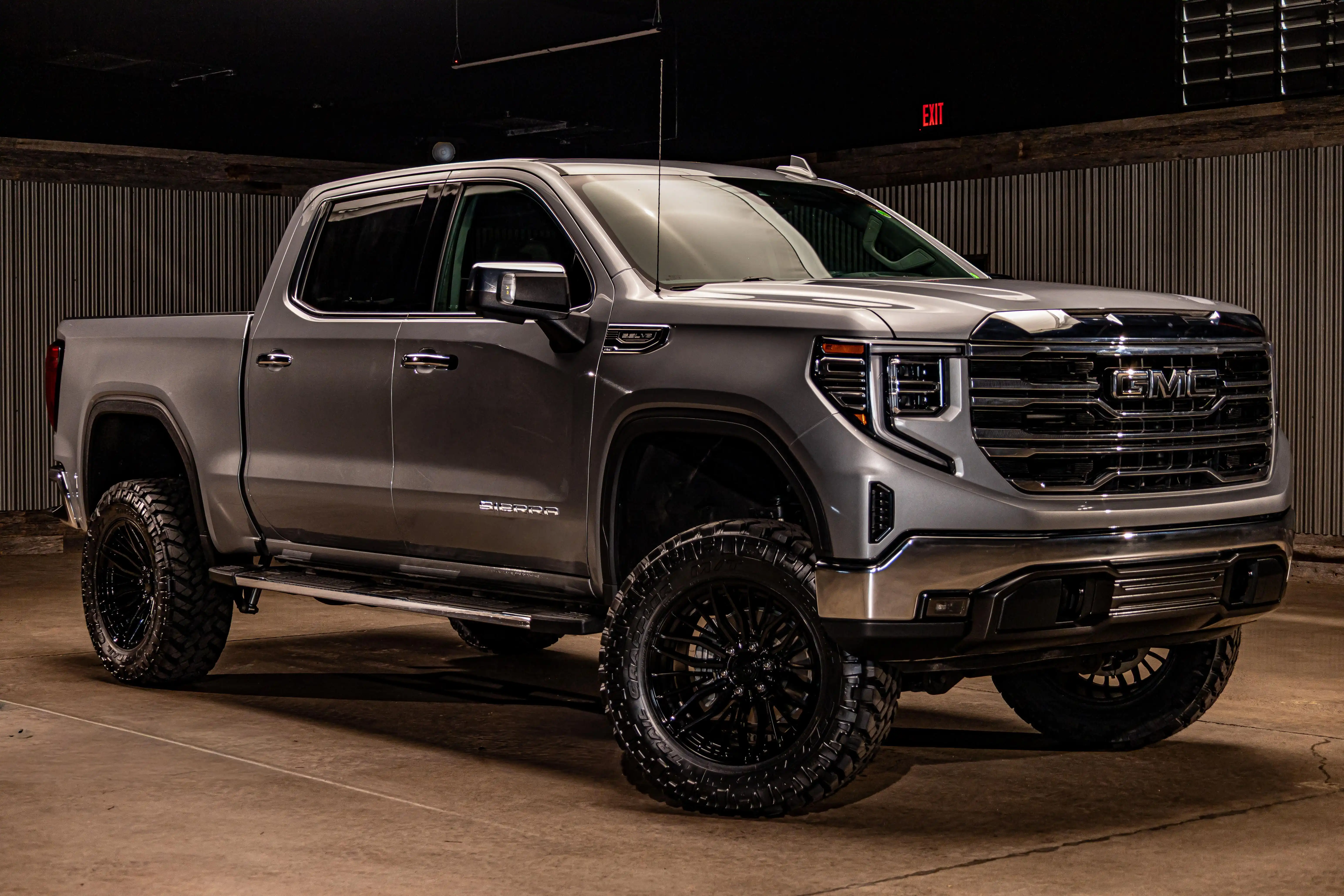2023 GMC Sierra 2WD Crew Cab Short Box SLT's photo