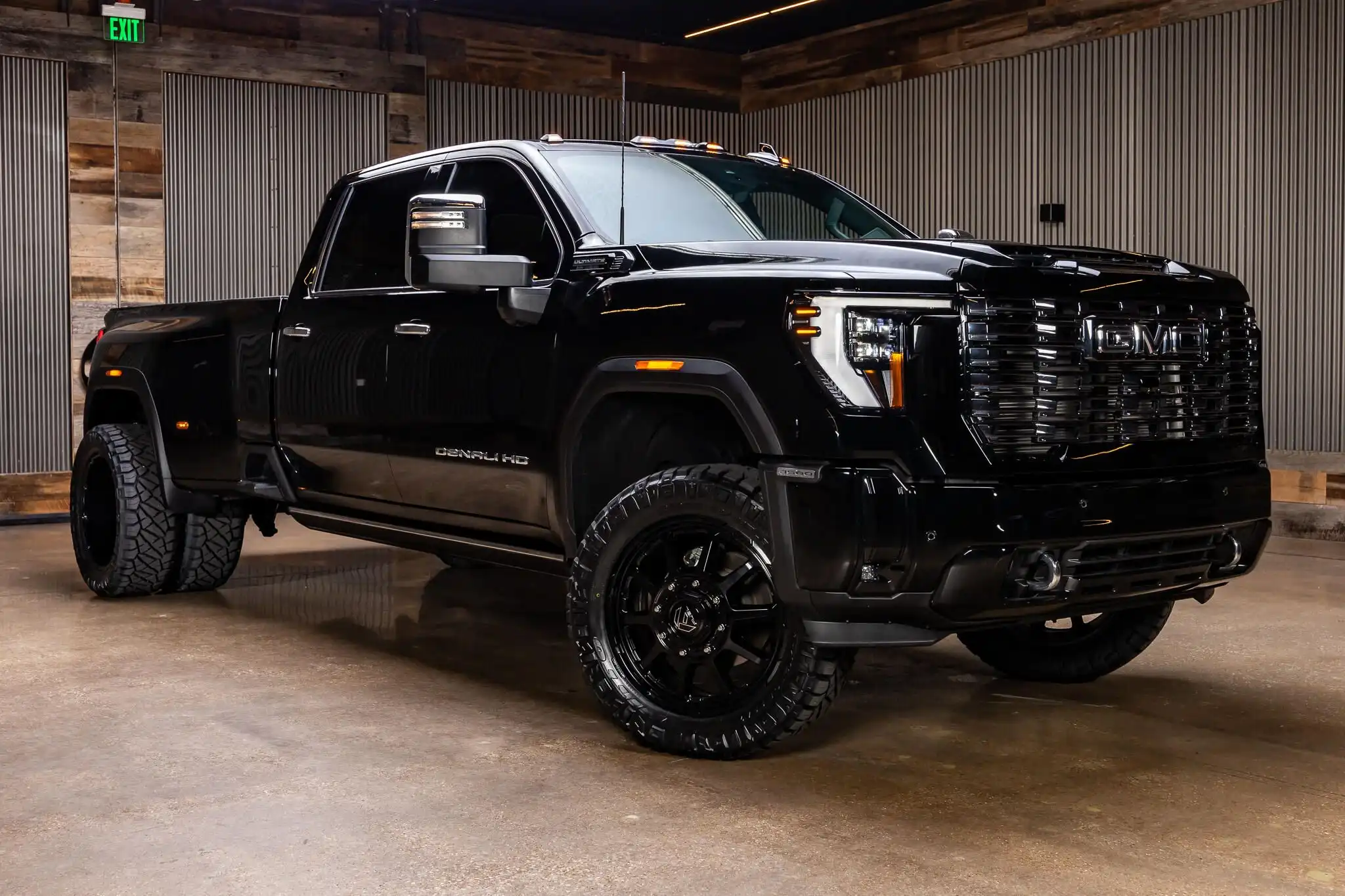 2026 GMC Sierra 4WD Crew Cab Long Box Denali Ultimate's photo