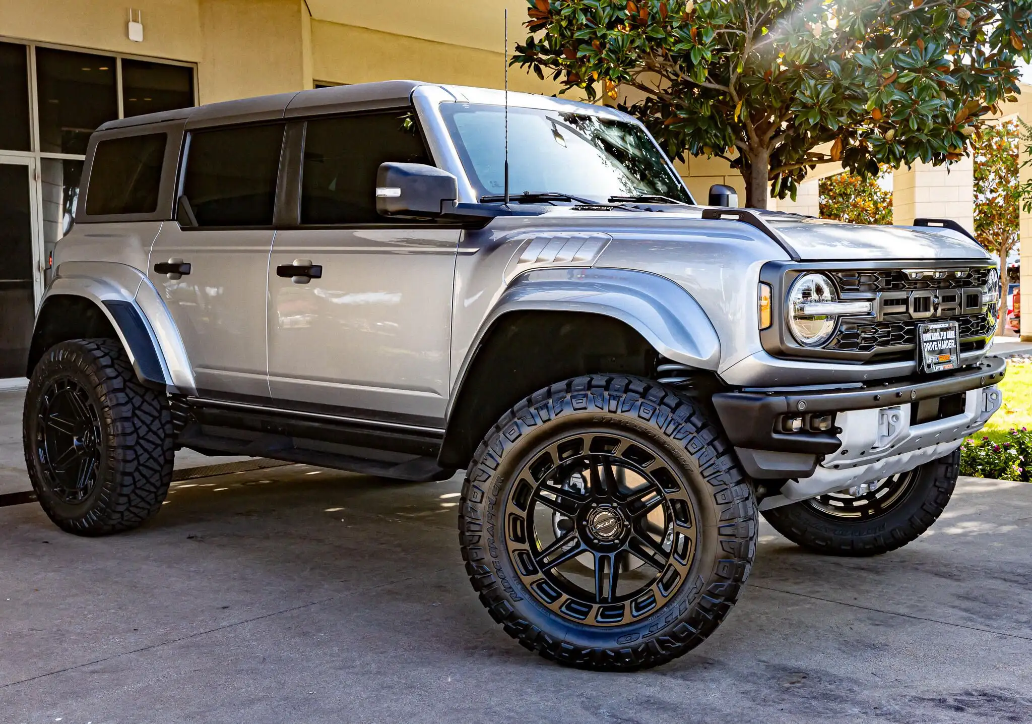 2024 Ford Bronco Raptor 4x4's photo