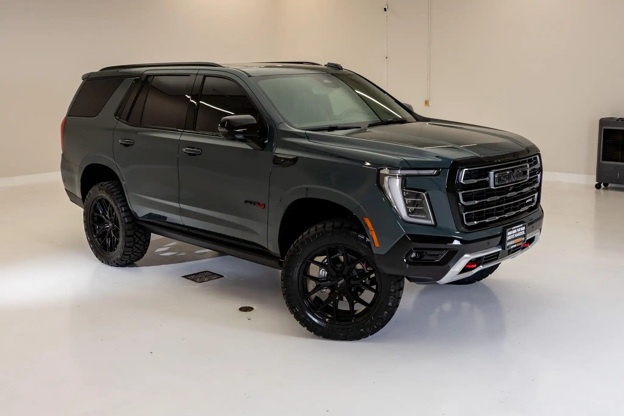 2026 GMC Yukon 4WD AT4's photo