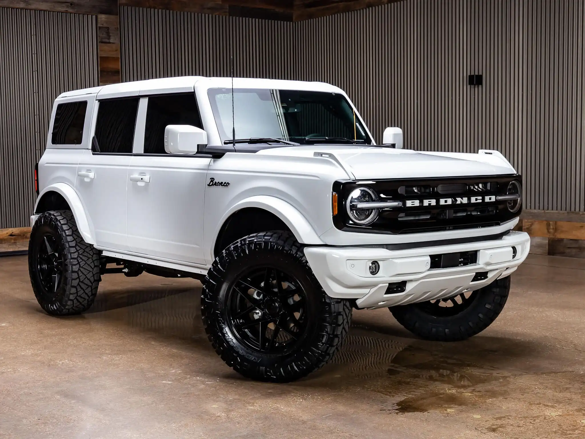 2026 Ford Bronco Outer Banks 4WD's photo