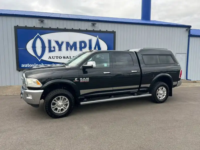 2017 RAM 3500 Laramie 4X4 Crew Cab SWB's photo