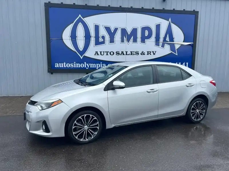 2015 Toyota Corolla S Plus AT's photo