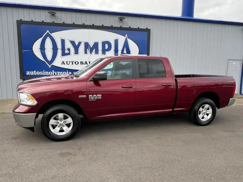 2019 RAM 1500 Classic SLT 4x4 Crew Cab 6'4's photo