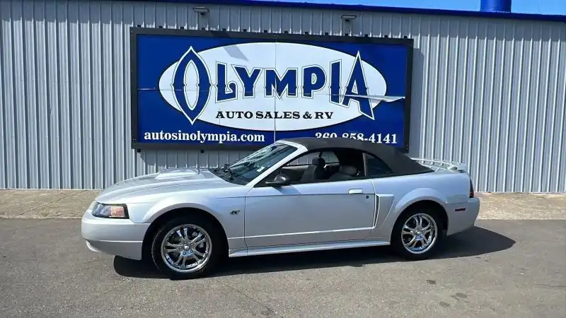 2001 Ford Mustang GT 180A's photo
