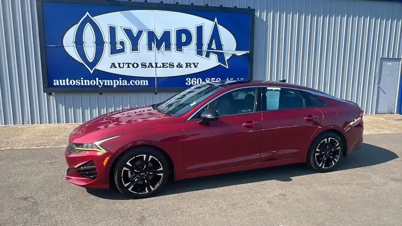 2021 Kia Optima GT-Line AWD's photo