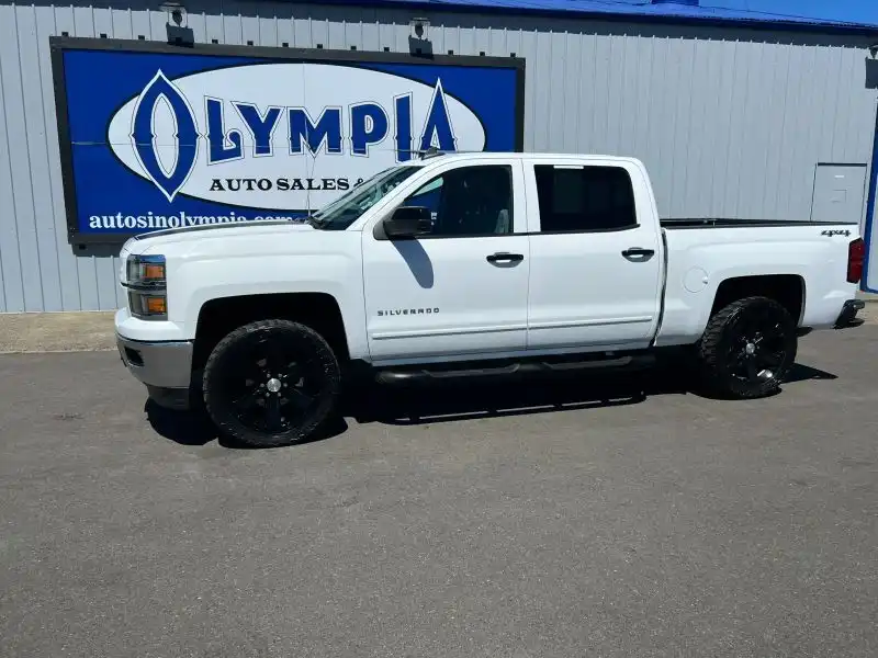 2015 Chevrolet Silverado 1500 LT 4X4 Crew Cab Short Box's photo