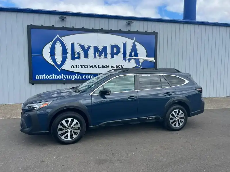 2024 Subaru Outback Premium's photo