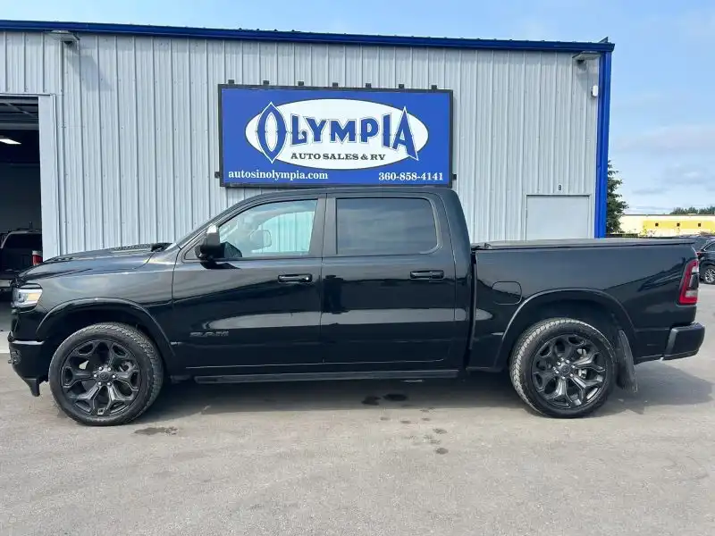 2023 RAM 1500 Limited 4x4 Crew Cab 5'7's photo