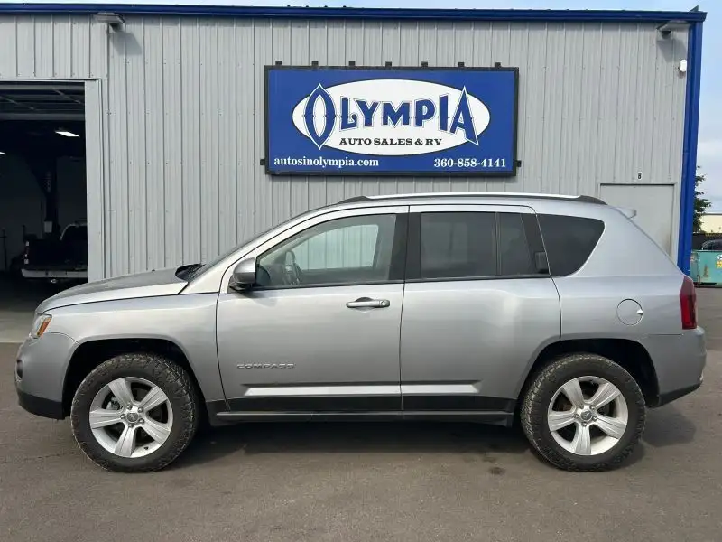 2014 Jeep Compass Latitude 4X4's photo