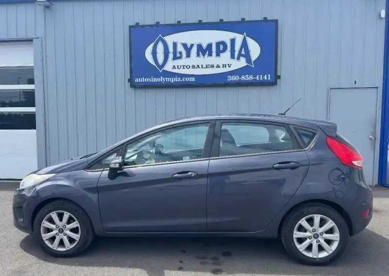 2013 Ford Fiesta SE Hatch's photo