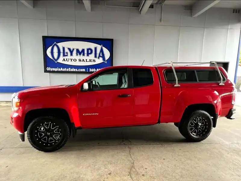 2016 GMC Canyon Base 2WD Extended Cab's photo