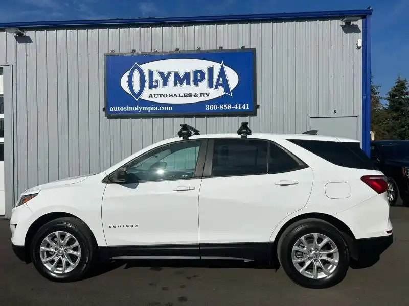 2020 Chevrolet Equinox LS AWD's photo