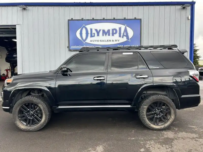 2015 Toyota 4Runner Limited 4WD V6's photo