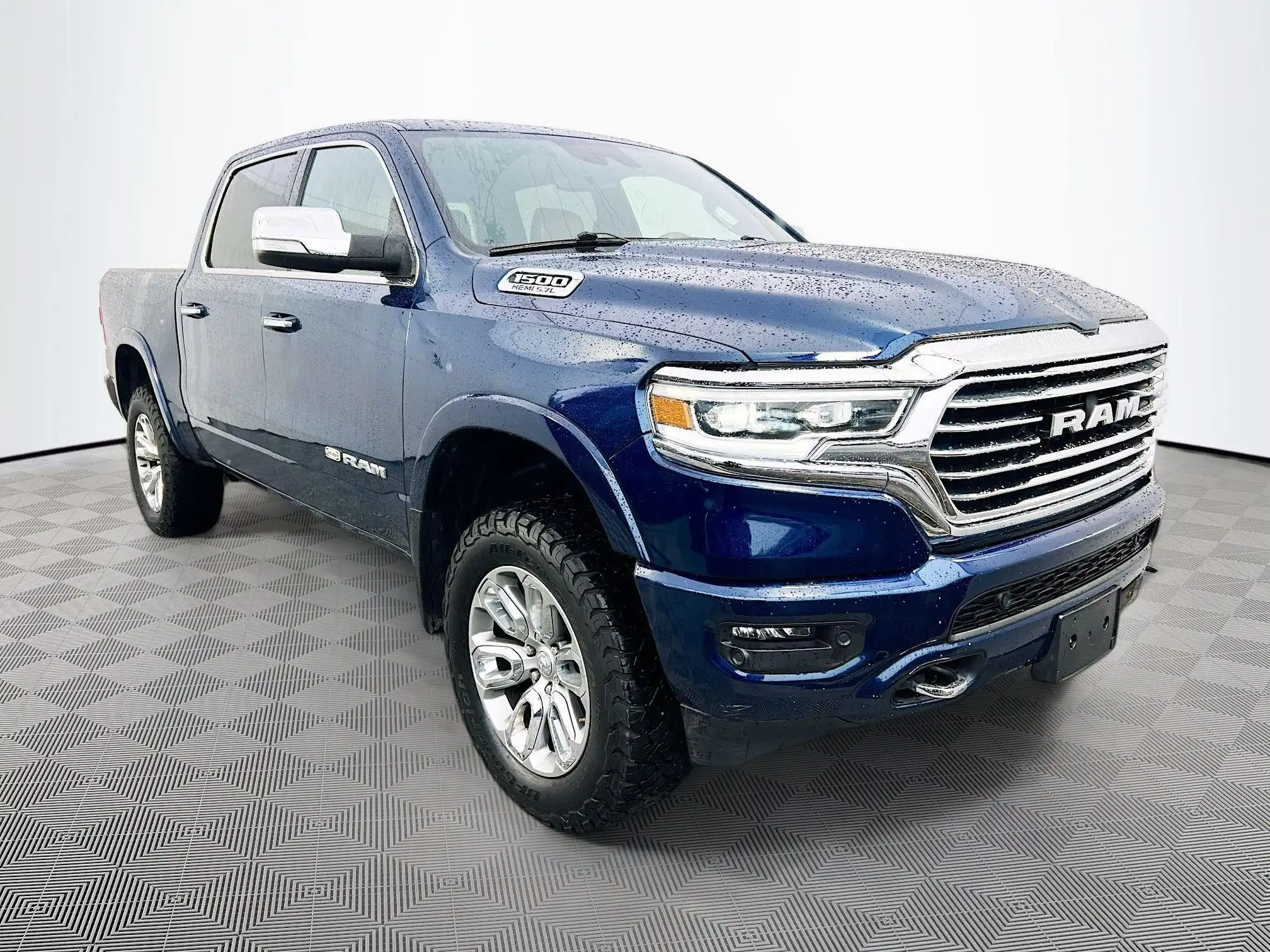 2022 RAM 1500 Longhorn Crew Cab 4x4 5'7" Box's photo